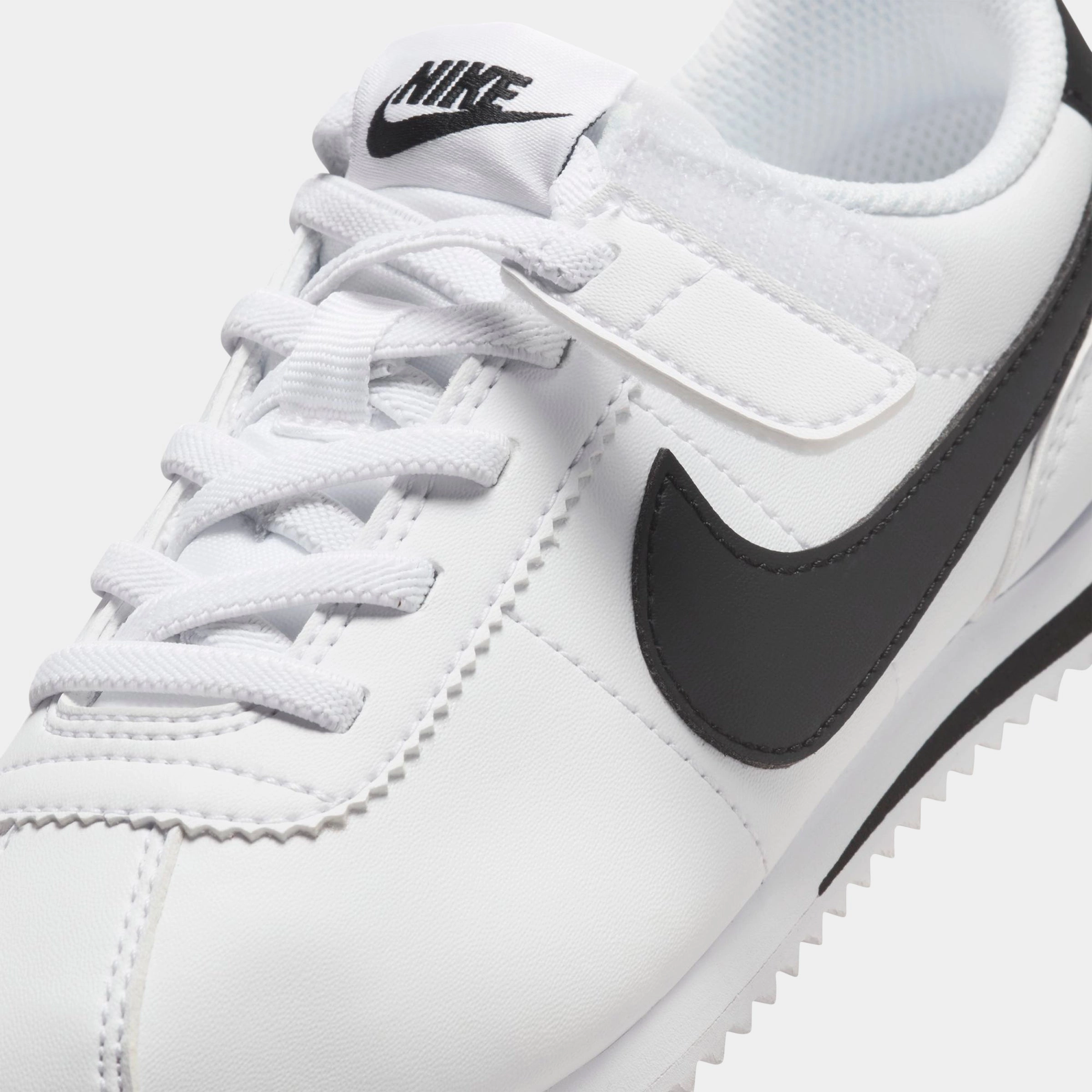 Nike Cortez Easyon PS White / Black