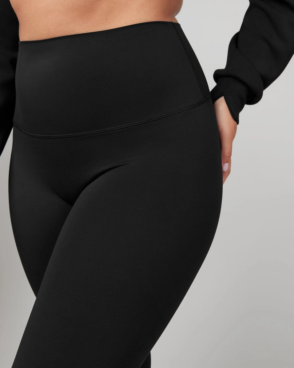 SPANXsmooth™ Soft and Smooth Flare Pant