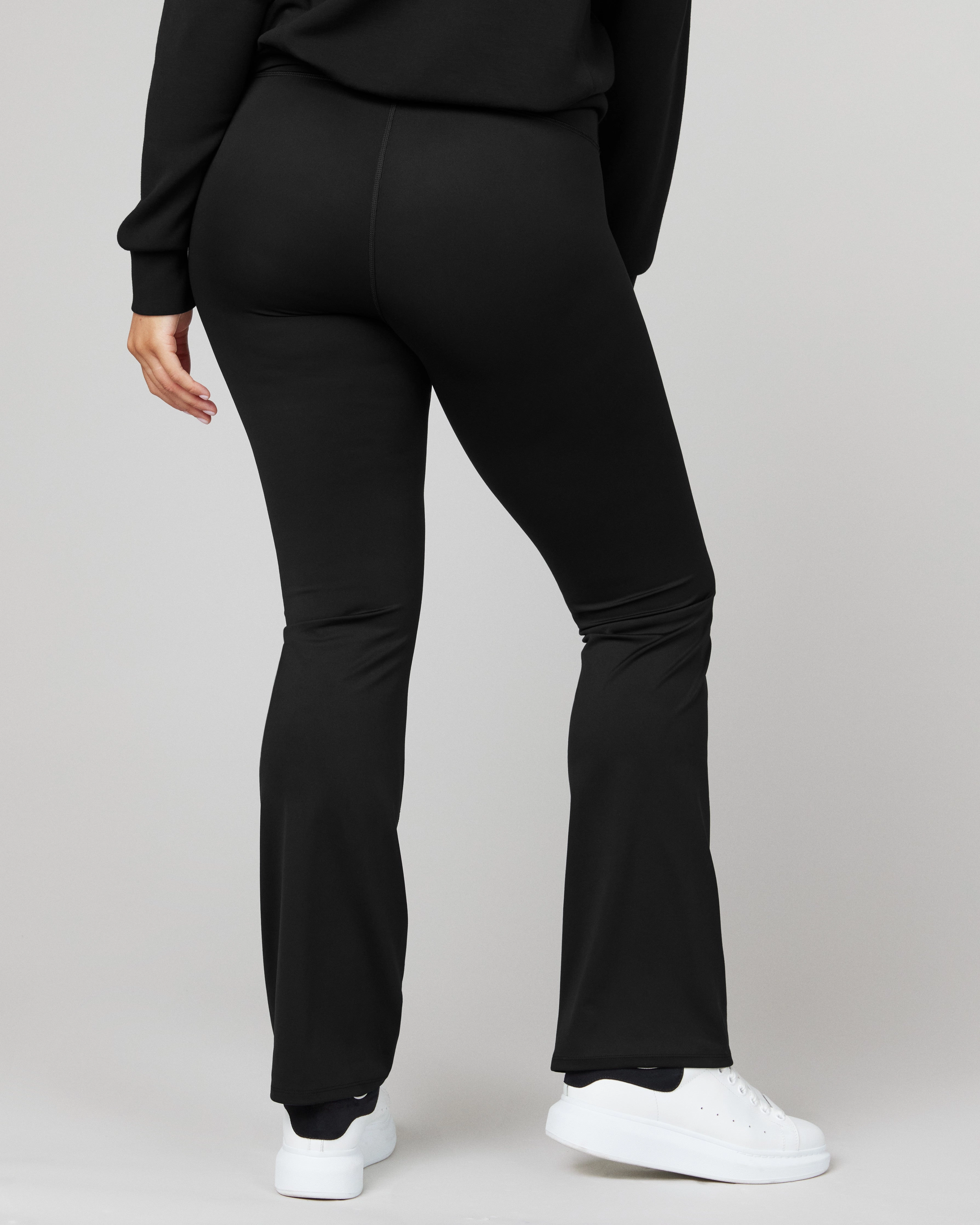 SPANXsmooth™ Soft and Smooth Flare Pant